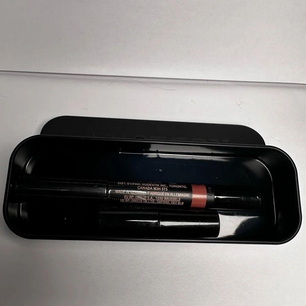 Sunkissed Nude - 🆕 NUDESTIX Intense Matte Lip + Cheek Pencil NIB (warm natural)